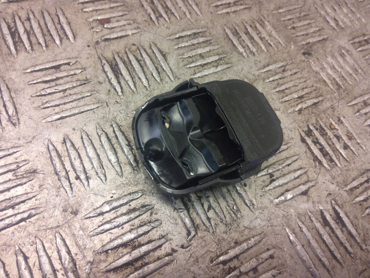 CAPTEUR PLUIE CHEVROLET CAPTIVA 25831579
