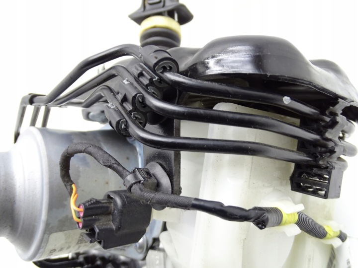 POMPE DE FREIN CONTRÔLEUR ABS SERVO VOLVO XC40 32384487