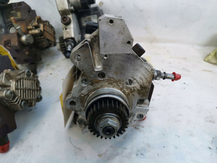 POMPE INJECTION 0445010099 TRAFIC MOVANO LAGUNA 2.0 DCI