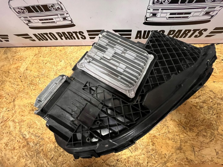 MERCEDES W213 E CLASSE 16-20R. PHARE GAUCHE AVANT AVANT MULTIBEAM LED EUROPE