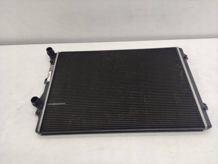 VW GOLF 6 VI GTI JETTA RADIATEUR EAU NEUF ORIGINAL
