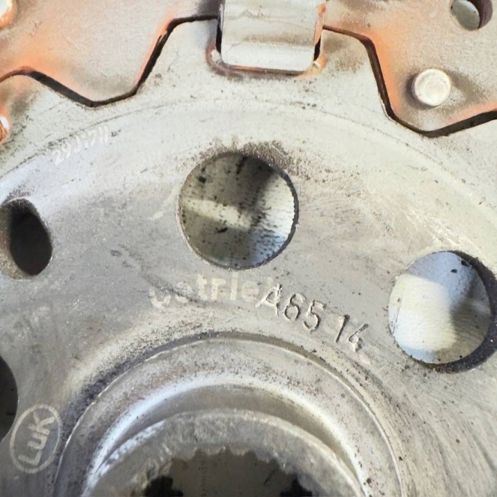 ENSEMBLE ADHÉRENCE AUDI A3 S3 A3 SPORTBACK 8P 123042610