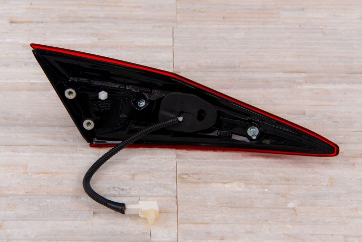 HONDA CIVIC X 2016-2019 BERLINE PHARE LED COUVERCLES DE COFFRE ARRIÈRE DROITE 34150TBAA01