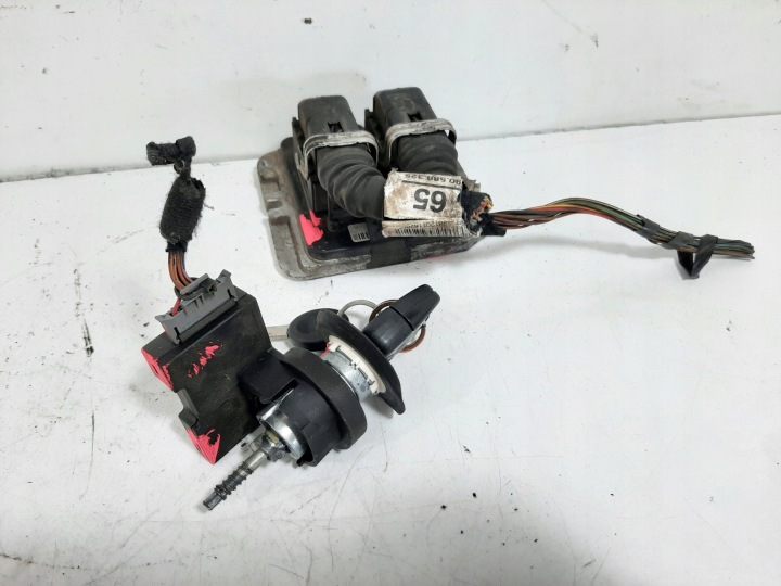 OPEL ASTRA II 1.8 16V BERLINE 99R CONTRÔLEUR MOTEUR KIT 90582539 CLÉ