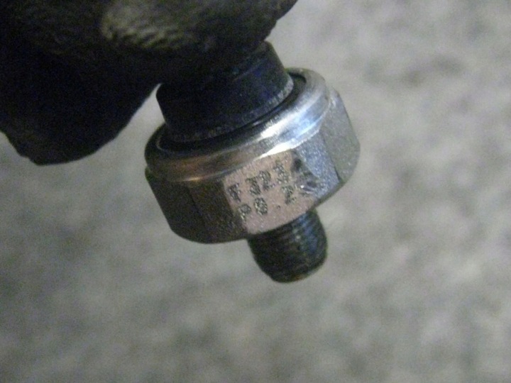 HONDA CIVIC VII 01-05 1,4 SENSOR ACEITES SENSOR 