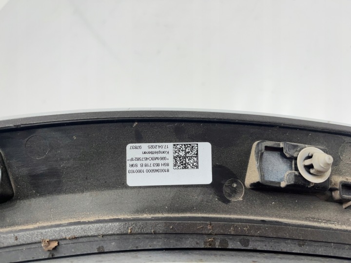 AUDI Q6 85H MOULURE GARDE-BOUE AVANT AVANT DROITE 85H853718B