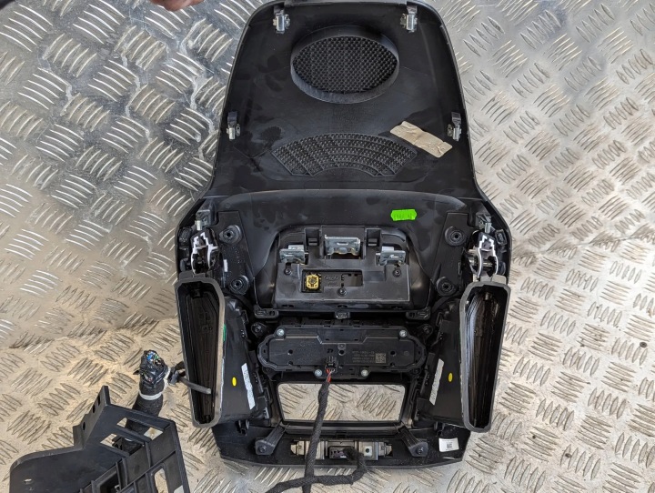 FORD CONNECT 2012-2023 NAVIGATION MONITEUR RADIO SYNC 3