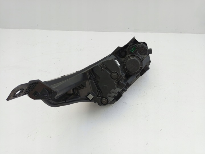 KIA CEED III LIFT 21- PHARE COMPLET LED AVANT GAUCHE GAUCHE AVANT 92101J7500 ÷