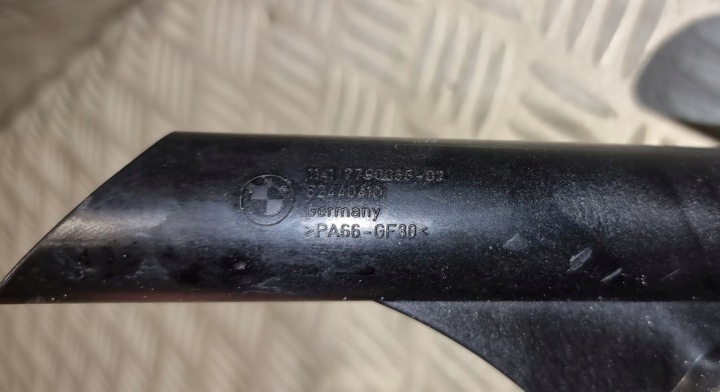 BMW E60 E65 3.0 D M57N POMPE HUILEUX 7789838 ADMISSION POMPES HUILES 7780058 04R