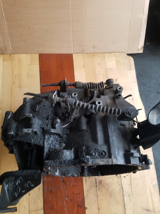BOÎTE DE VITESSES MANUELLE VOLVO AVEC 40 1023625