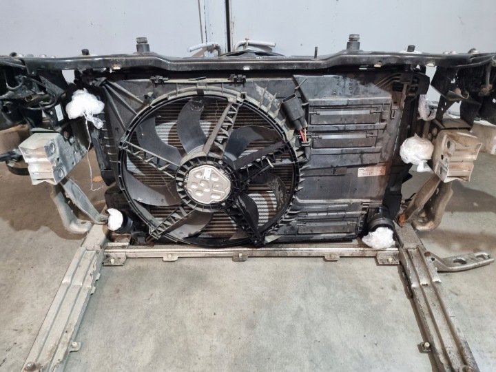 MINI CLUBMAN F54 CAPOT PARE-CHOCS AILE PANNEAU AVANT RADIATEURS AVANT C2K