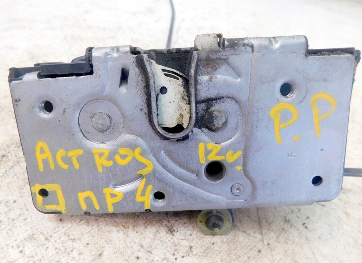 MB ACTROS MP4 12R EURO 5 SERRURE DE PORTE DROIT AVANT A9607230101