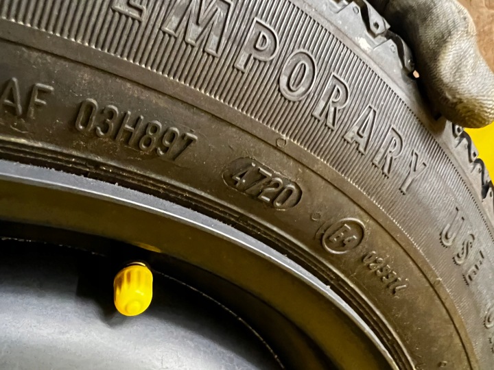 KOLO RÉSERVE RÉGLAGE JANTE PNEU PEUGEOT 207 125/80 R15