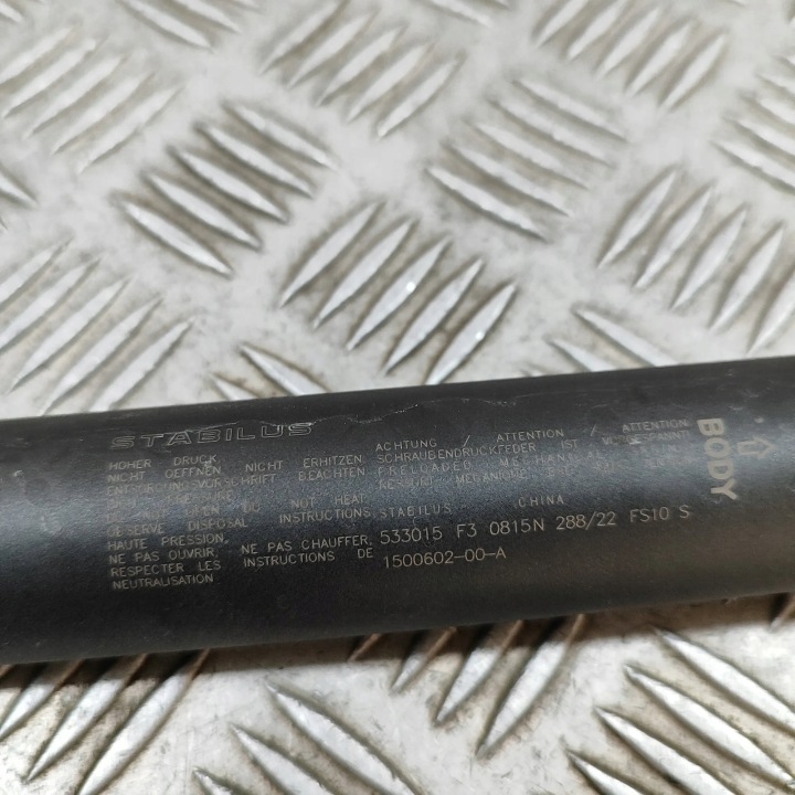 DROIT SERVOMOTEUR COUVERCLES DE COFFRE COUVERCLES DE COFFRE TESLA MODÈLE Y 150060200A 26252359 220KW 2022