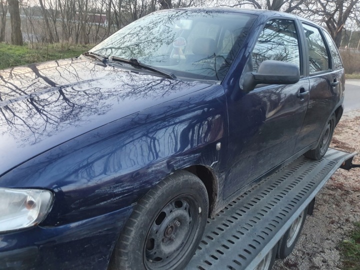 PHARE GAUCHE KAROSER SEAT IBIZA II RESTYLAGE 2001 1.4 MPI