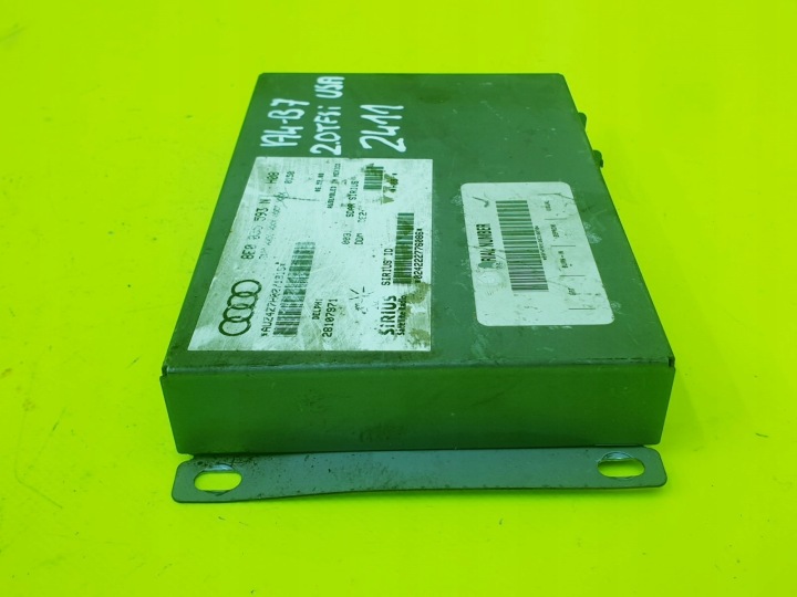 MODULE CONTRÔLEUR RADIO AUDI A4 B7 USA 2.0 TFSI 8E0035593N