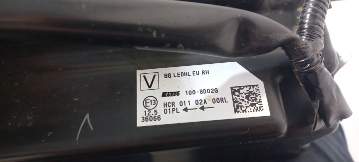 NISSAN QASHQAI J12 PHARE AVANT DROITE 1008D02G (R323)