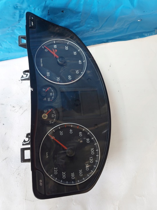 COMPTEUR COMPTEUR GOLF V 1.4 B 1K0920863