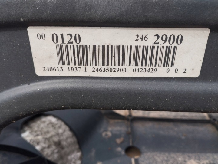 POUTRE SUSPENSIONS ARRIÈRE CHÂSSIS 2463502900 MERCEDES B-KLASA W246 2013 ANNÉE