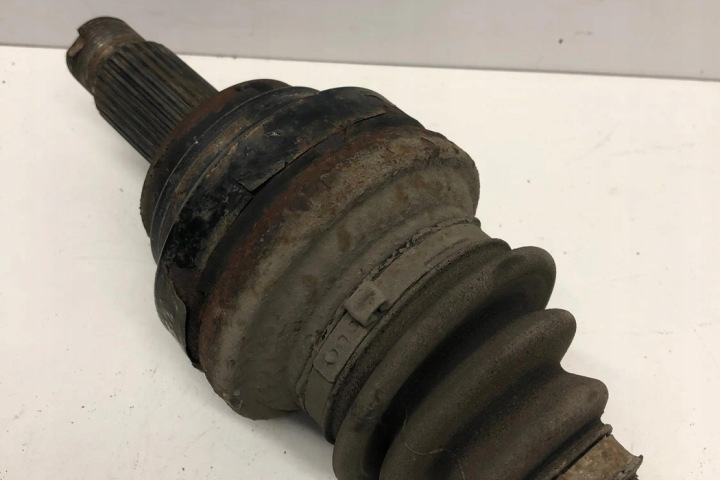 DEMI-ARBRE ARRIÈRE DROITE BMW 5 (F10) 7581021 2.0L DIESEL 2011