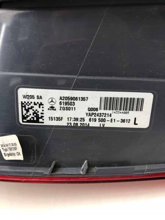 MERCEDES W205 PHARE GAUCHE ARRIÈRE A2059061357