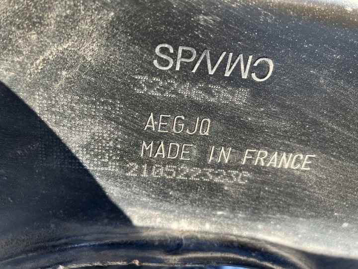 POUTRE SUSPENSIONS ARRIÈRE COMPLÈTE VOLVO XC40 1.5T T3
