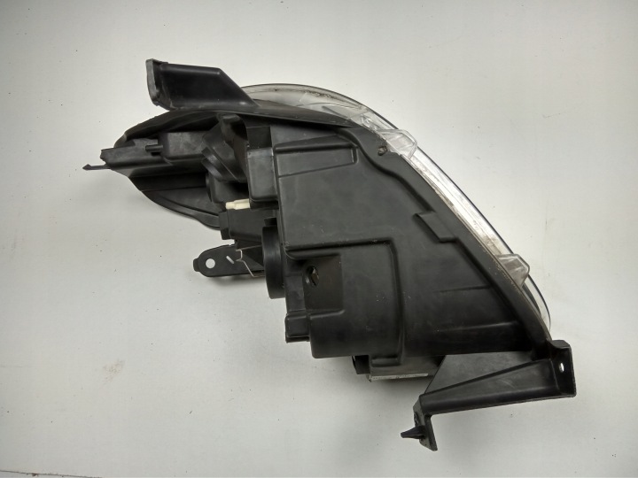 PHARE DROITE AVANT DACIA LODGY DOKKER 260102814R