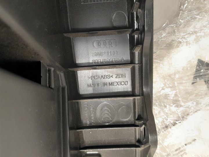 AUDI Q5 II BOÎTE À GANTS CLIMATISÉ PASSAGER 80A880353 80B857035A
