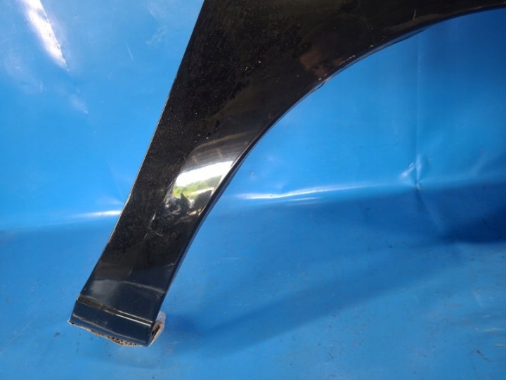 AVANT AILE DROIT CHRYSLER 200 10-14 68079072AB