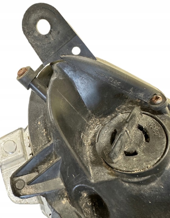PROJECTEUR GAUCHE AVANT PHARE GAUCHE AVANT OPEL CORSA D 13186385