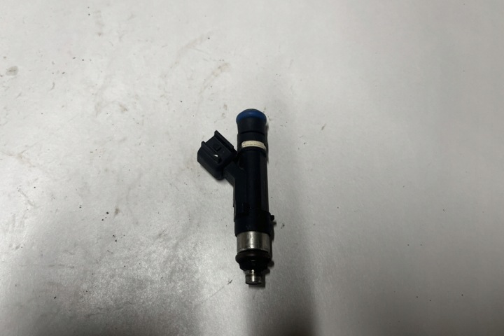 INJECTEUR FORD USA F-150 EXTENDED CAB PICKUP JR3E9F593AB 5.0L GASOLINE 268KW