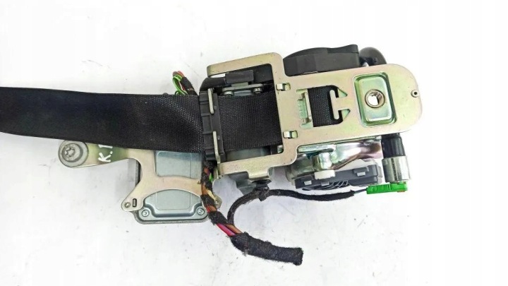 CEINTURE DE SÉCURITÉ AVANT GAUCHE MERCEDES-BENZ C (W204) BAMPT11273 2.15L