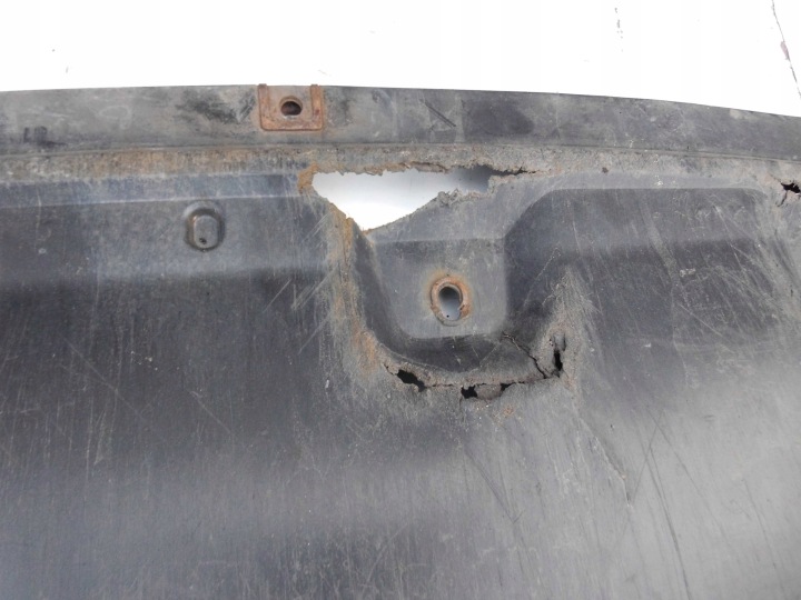 PROTECTION SOUS MOTEUR AUDI A6 C6 05- 4F0863821E