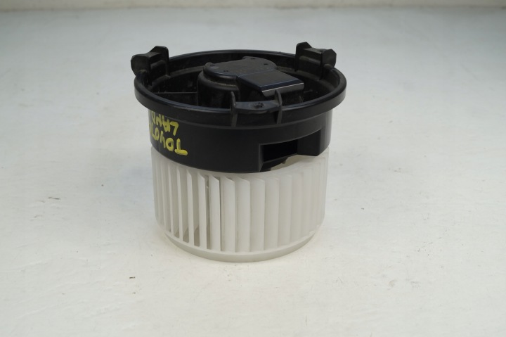 VENTILATEUR VENTILATEURS UK 272700-0560 TOYOTA ESTIMA III XR50 LAND CRUISER 200