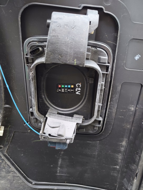 BMW I3 REX L01 AILE DROIT ARRIÈRE ARRIÈRE C2V CLAPET DOUILLES LADOWANI 7335767