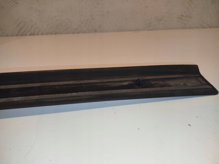 MOULURE SEUIL INTÉRIEURE GAUCHE ARRIÈRE AUDI A6 C6 2.4 V6 4F0853375