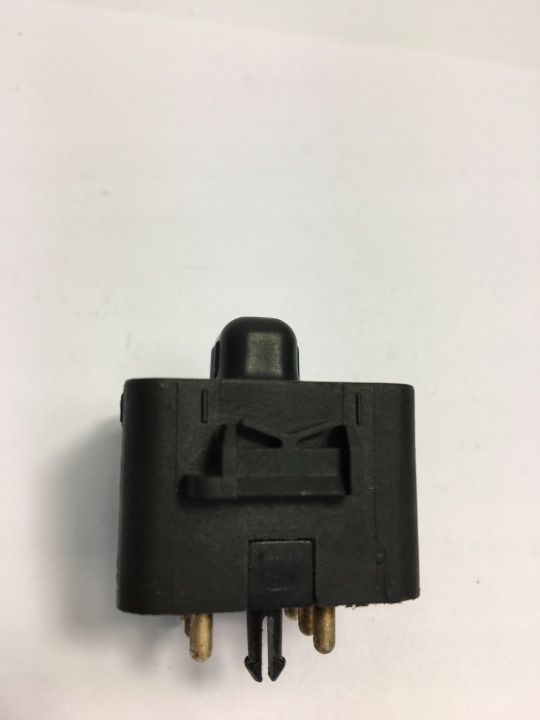 COMMUTATEUR RÉTROVISEURS PRAWGEO MERCEDES W124 1248201810 W126 W201 190