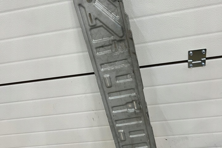 AUTRE PIÈCES DE CARROSSERIE MERCEDES-BENZ VITO FURGON (W447) A4477303500 2.1L