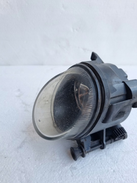 VW PASSAT CC PHARES ANTIBROUILLARD GAUCHE AVANT 89205619