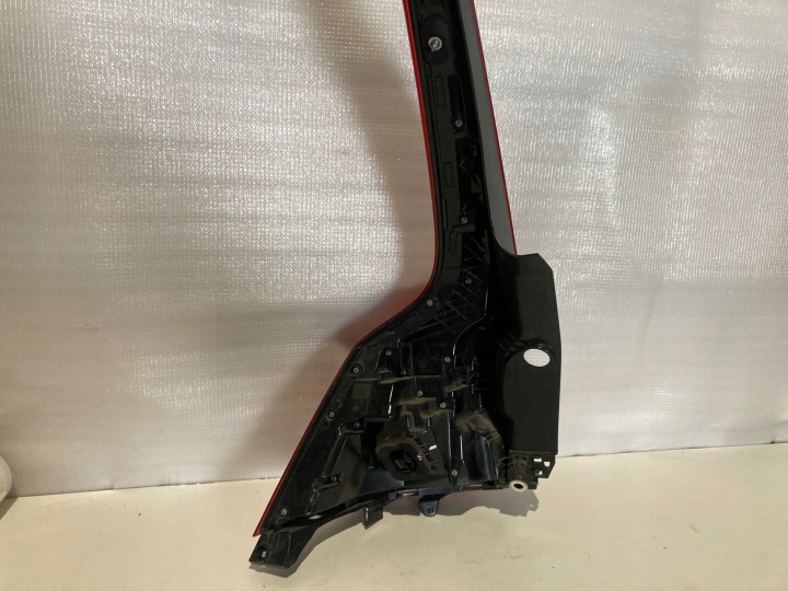PHARE ARRIÈRE DROIT LED VOLVO XC60 II 31420428