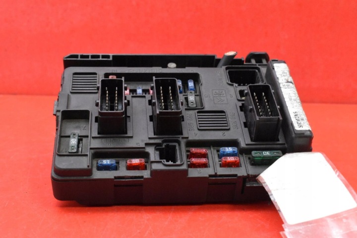 BOÎTE FUSIBLES BSM 9643498780-00 CITROEN C5 1 I 2.0 16V 136 KM