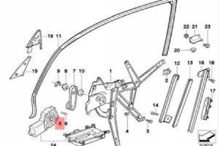 MOTEUR ÉLÉVATEUR VITRES AVANT DROITE BMW 3 E36 67628360978 8360978
