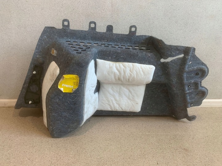 COLLECTEUR COUVERCLES DE COFFRE ARRIÈRE CÔTÉ DROITE LAND ROVER RANGE ROVER EVOQUE L551