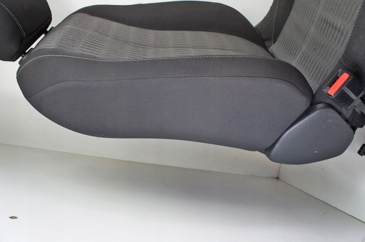 ST281 OPEL CORSA F SIÈGE GAUCHE AVANT