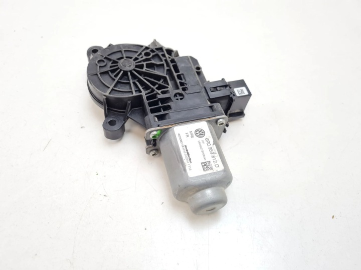 SEAT,SKODA,VW.SILNICZEK VITRES DROIT ARRIÈRE 6R0959812D