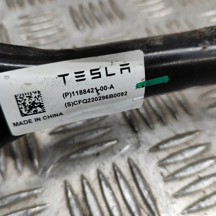 TESLA MODÈLE Y 2022 DROITE CÔTÉ SUPÉRIEUR BRAS DE SUSPENSION ARRIÈRE