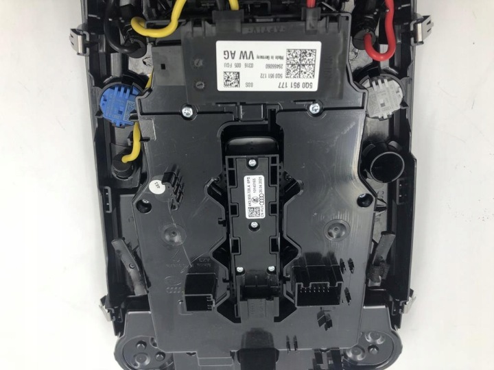 PHARE PANNEAUX PLAFONNIERS AUDI E-TRON 50 QUATTRO 4KE