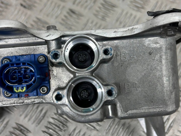 INWERTER/PRZETWORNICA TENSION TESLA MODÈLE X 104967800H