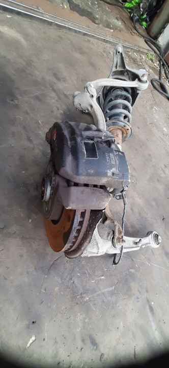 ROTULE DE DIRECTION GAUCHE COMPLÈTE 2.0TDI AUDI Q5 8R 8R0031G