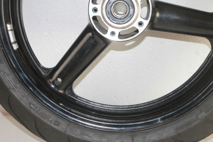 SUZUKI GSX 1400 01-08 JANTE AVANT AVANT